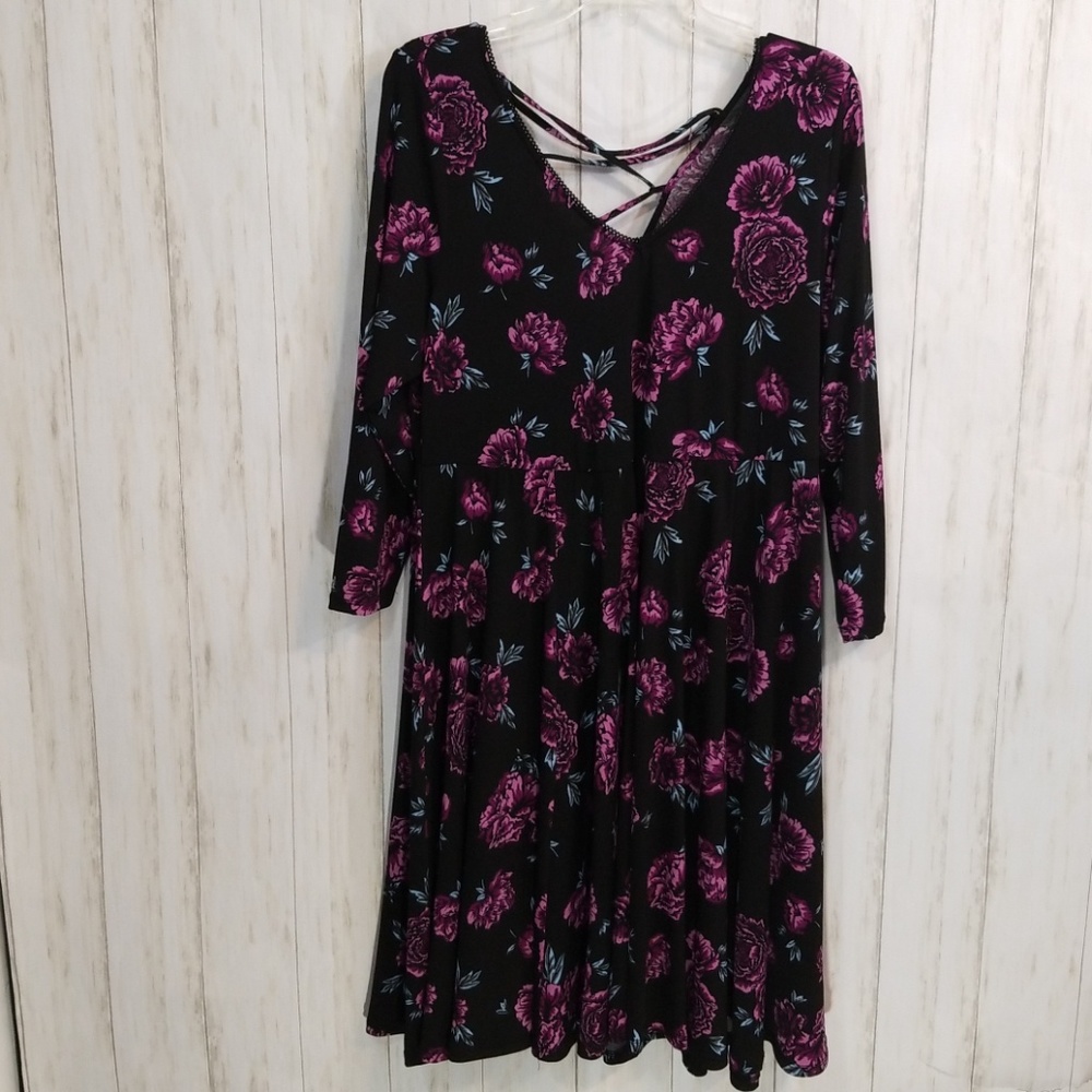 Torrid Floral Print Dress / Size 1